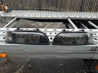 BMW E39 VFL Xenon světla Hella Black Magic Colours