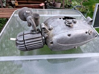 Motor Jawa 50 typ 555 nebo 550