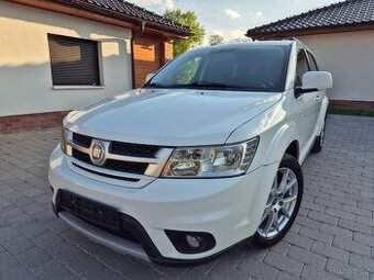 Fiat Freemont 2.0Jtd-103kw-manuál- 7míst-Lounge-