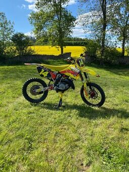 Suzuki rm 125