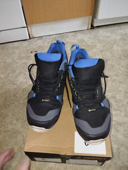 Adidas boty