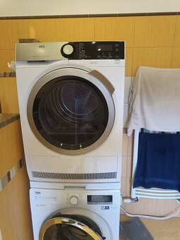 AEG s tepelným čerpadlem 8 kg pradla mi - 1