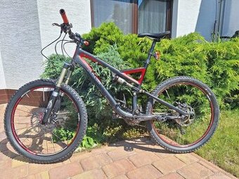 Celoodpružené kolo Specialized Stumpjumper FSR comp26