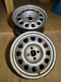 Orig disky plechové Golf Mk2 G60 15”