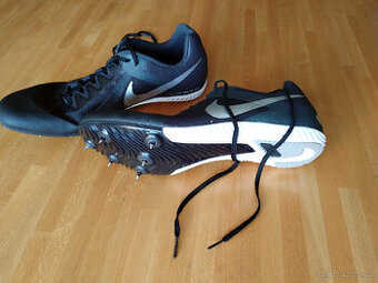 Tretry sprinterské Nike, vel. 46