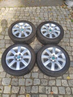 Prodám orig alu 15 škoda Fabia 5x100 ET 43 zánovní zimní pne