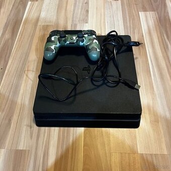 PS 4 Slim