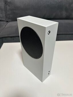 Xbox Series S 512 GB + Ovladač (v záruce)