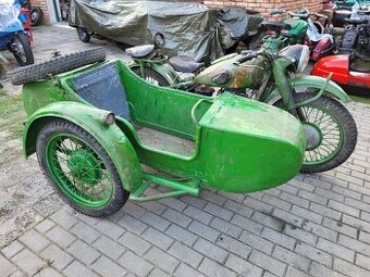 Dněpr,Ural M72 se sidecar