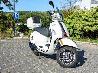 🛵 Vespa GTS SuperSport 125 (2024) – ODPOČET DPH – 2 490 km