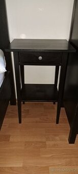 Noční stolky Hemnes