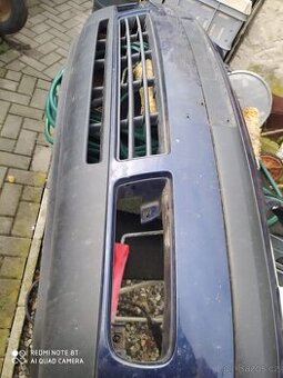 přední nárazník a masku golf4