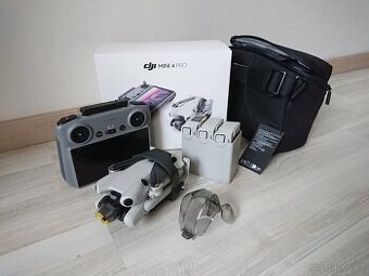 DJI Mini 4 Pro - Fly more combo