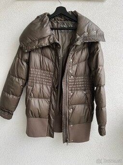 Dámská zimní péřová bunda