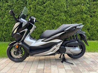 Honda Forza 300 MY2020