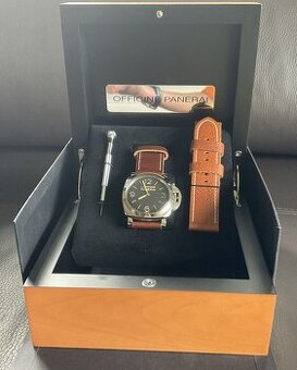 Panerai Luminor PAM372 + Jako nové + s originálním náhradním