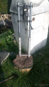 Garelli GTA 125R vidlice,kyvka