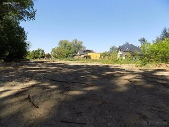 PRODEJ 3x Stavebních rovinatých pozemků . ....1212