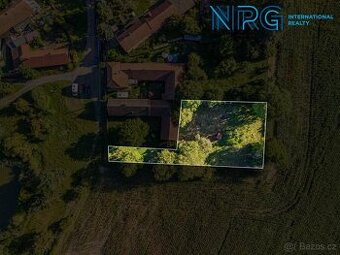 Prodej stavebního pozemku, 1408m2, Kladruby u Chlumce nad Ci