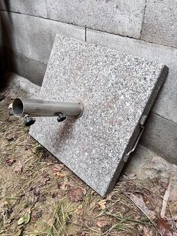 Stojan na slunečník