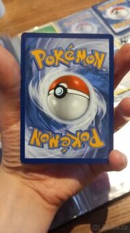 Pokémon kartička a k tomu žeton zdarma