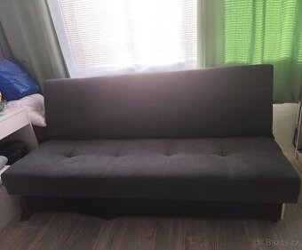 Za odvoz gauč odnos přízemí