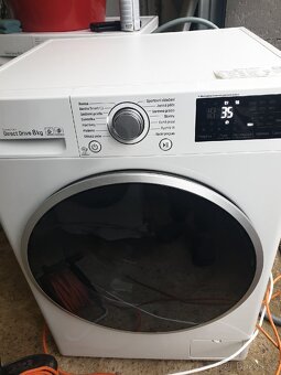 Pračka LG na 8 kg - 1