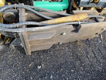 Hydraulické bourací kladivo ZTS HRK 800 po servisu za 32tis.