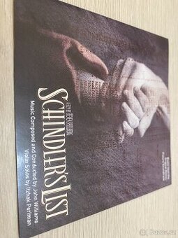 JOHN WILLIAMS: hudba k filmu: "Schindlerův seznam", 1993, 