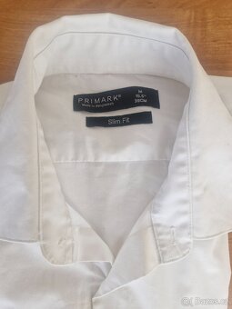 Košile vel. M (možno i s džíny)