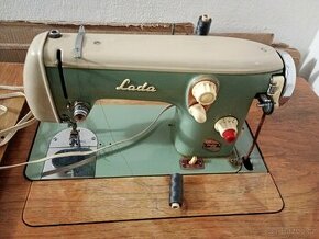 Prodám ponořovací šicí stroj LADA