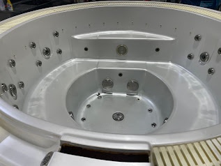 Vířivá vana Enna (20)