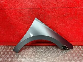 PRAVÝ PŘEDNÍ BLATNÍK ŠKODA KAMIQ 658821106B