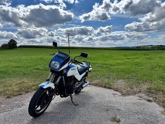 Suzuki GS550