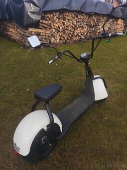 Elektrokoloběžka chopper v krásném stavu