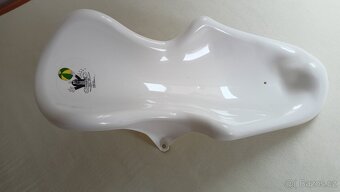 Dětské lehátko na koupání