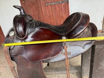 Westernové sedlo 16