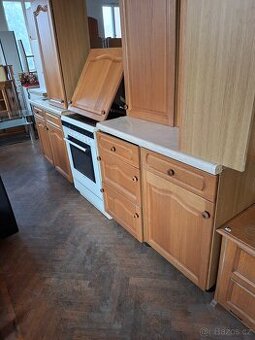 Kuchynska linka v masivu