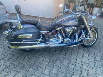 Yamaha XV 1900 Midnight Star