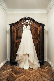 svatební šaty AZRA ze salónu Elody - 1