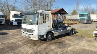 Mercedes-Benz Atego 813 HNK 9t nosič kon