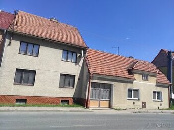 Prodej dvou rodinných domů