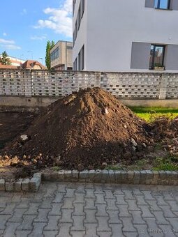Hlína 10t