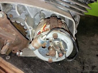 Motor ČZ 175 477