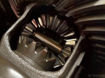 Diferenciál typ 168, poměr 3,64:1 z BMW e30