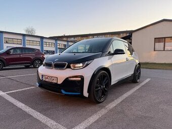 BMW i3S 120