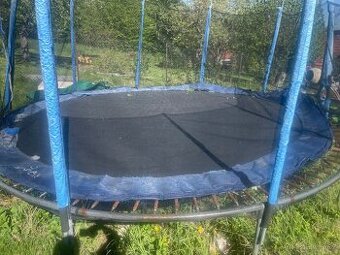 Trampolina