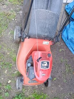 Benzínová sekačka Mountfield 4820 HP
