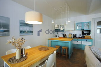 2+kk, 84m2, Praha 1 - Staré Město, Kaprova + parkování