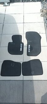 M koberečky BMW E36